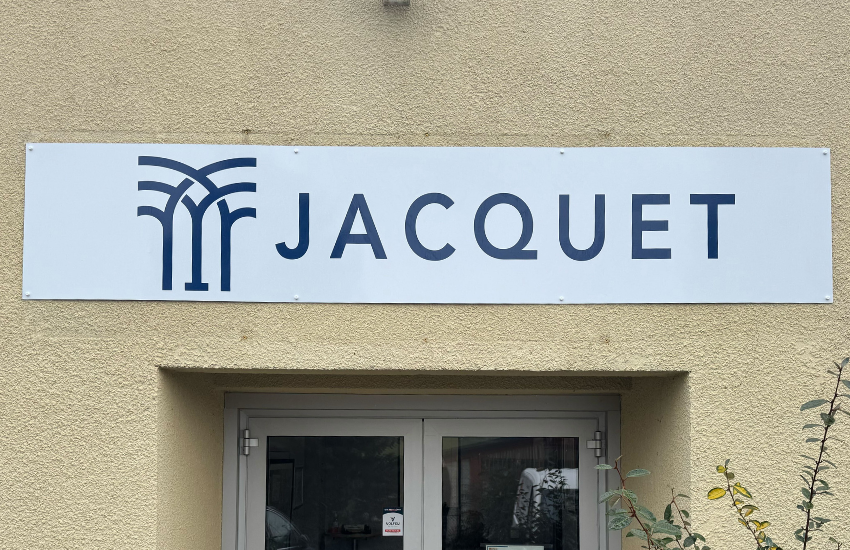 Image d'un panneau enseigne